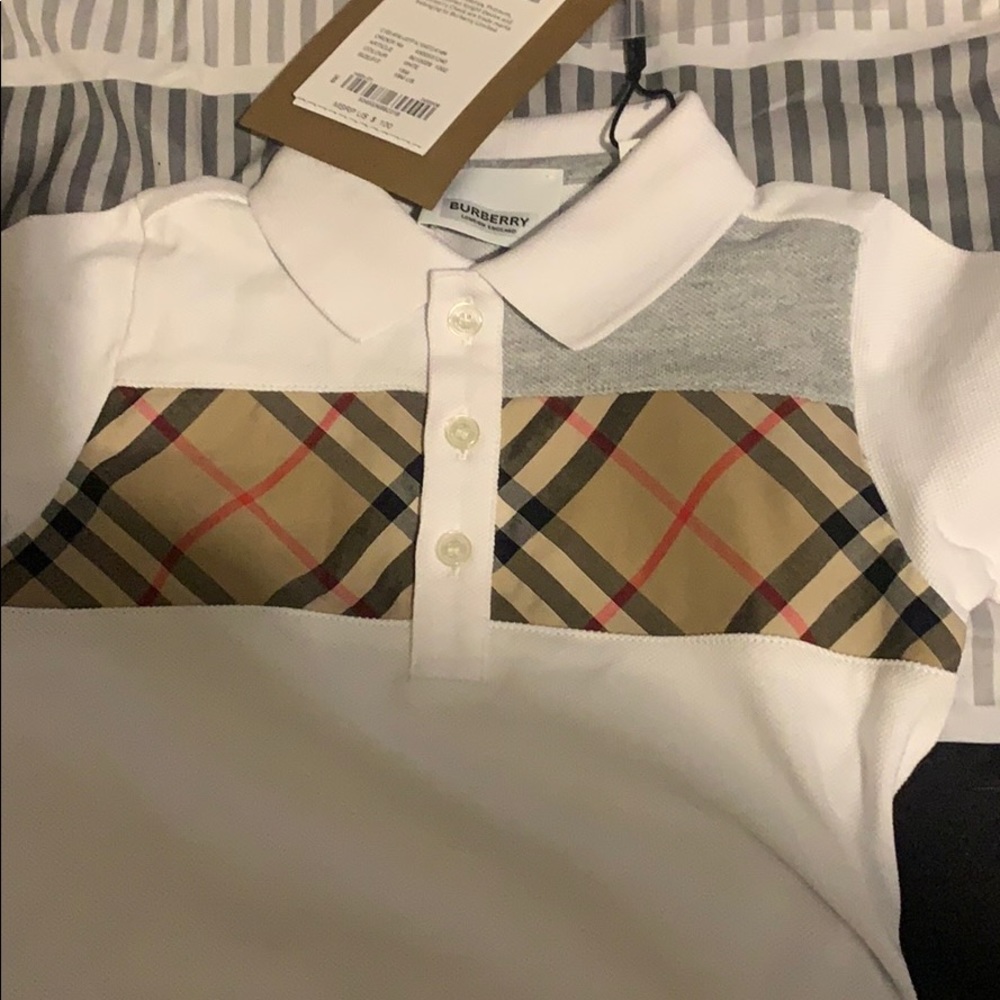18 month white burberry polo t-shirt